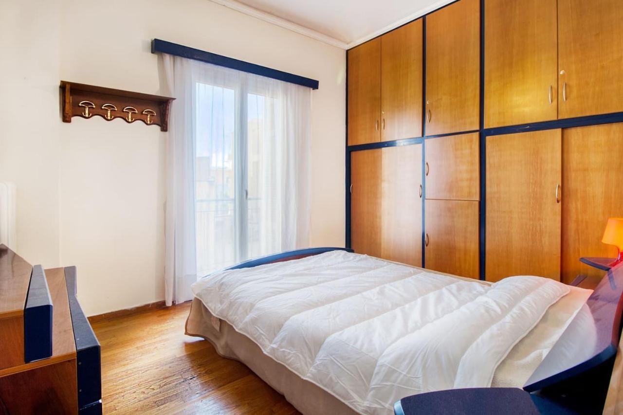 Spacious Flat Near Ampelokipoi Metro Station Атина Екстериор снимка