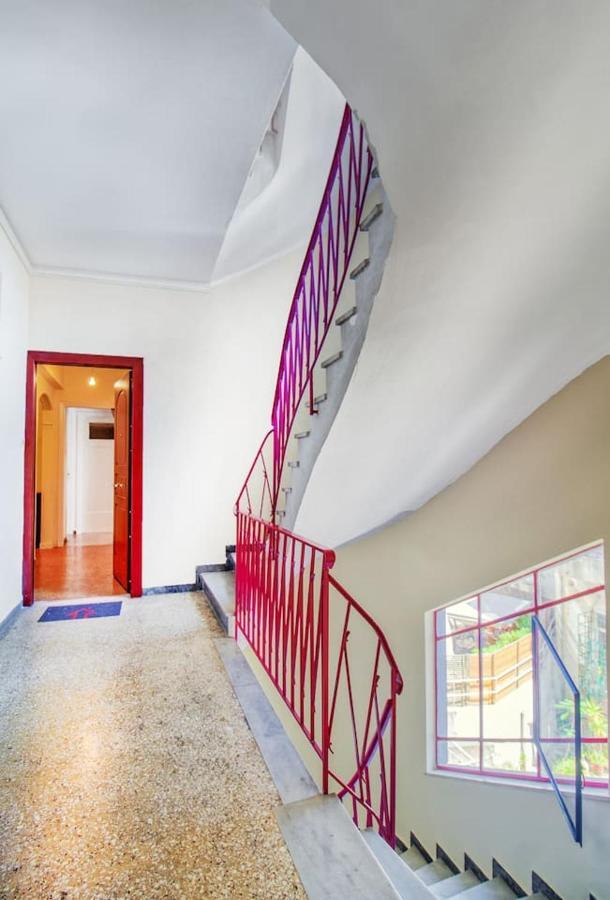Spacious Flat Near Ampelokipoi Metro Station Атина Екстериор снимка
